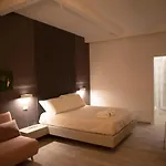 House Civico 56 Bed & Breakfast