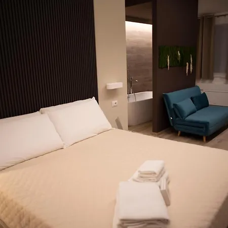 House Civico 56 Bed & Breakfast *
