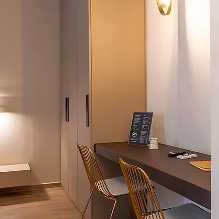 House Civico 56 住宿加早餐酒店